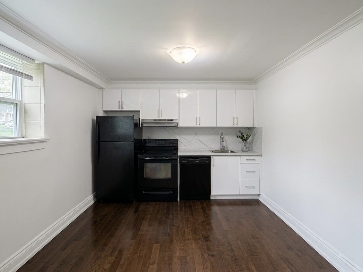 92 Trethewey Dr #2 - Photo 2 of 19