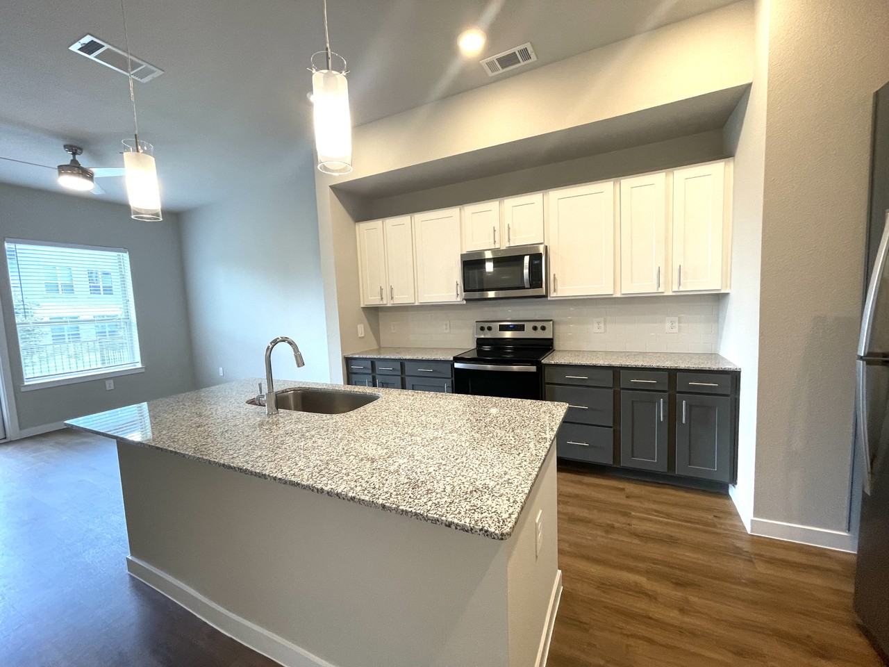 500 Westinghouse Rd #7-1102 - Photo 5 of 10