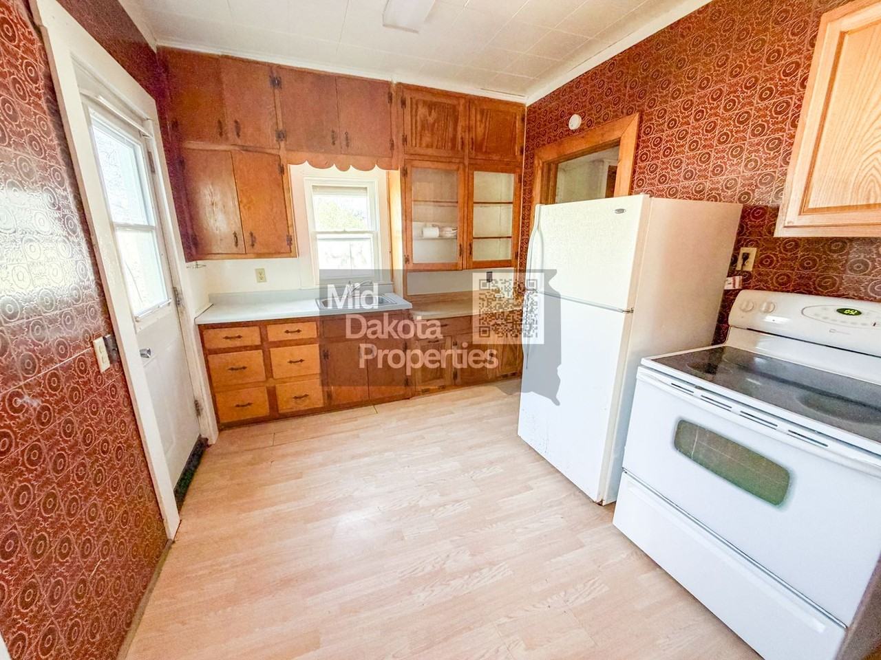 219 N Montana St - Photo 6 of 18