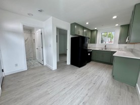 2203 1/2 S Sycamore Ave - Photo 1 of 1