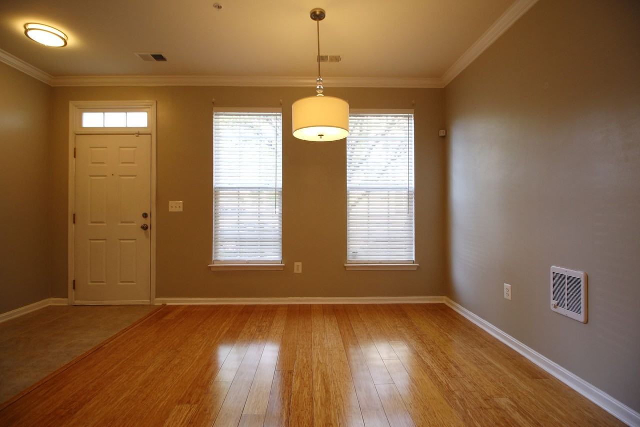 2415 Rainswood Ln - Photo 3 of 30