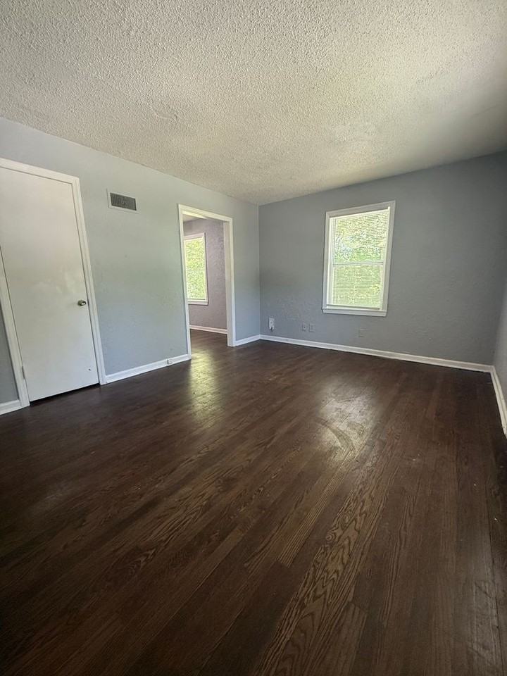 5816 Bellefontaine Ave - Photo 2 of 8