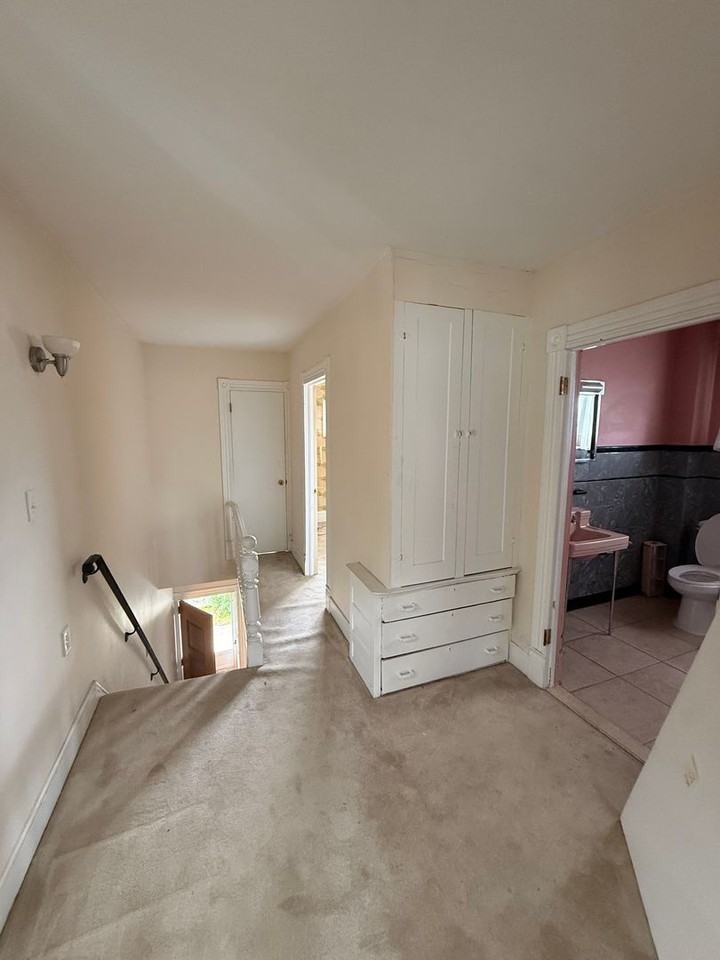 617 Alder St - Photo 4 of 12