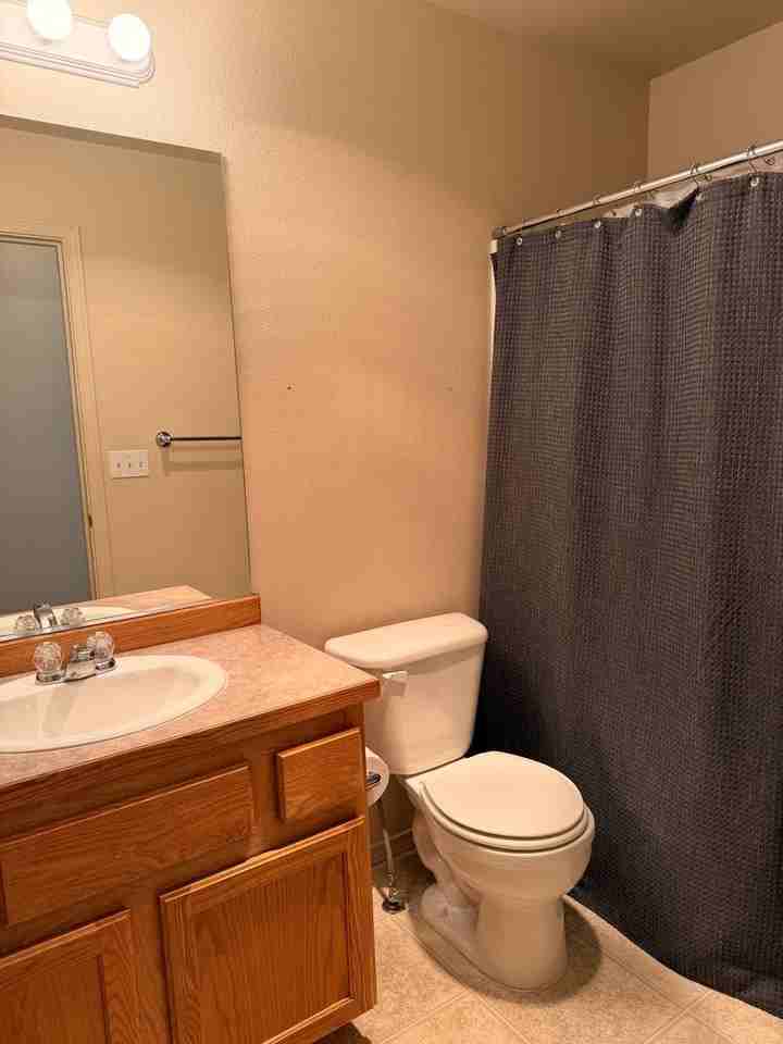 2382 Ne Mary Rose Pl #1 - Photo 6 of 8