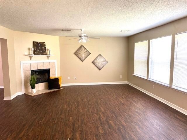 372 Marsha St - Photo 2 of 25