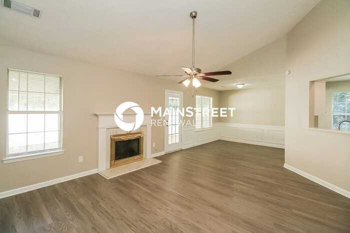 10484 Almosa Ln - Photo 4 of 16