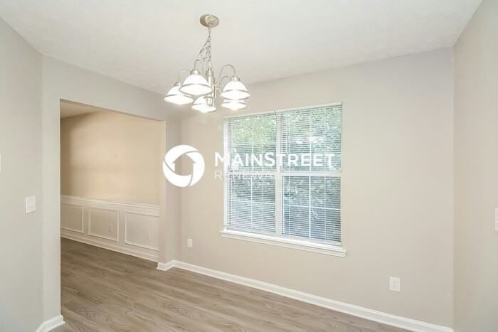 10484 Almosa Ln - Photo 5 of 16