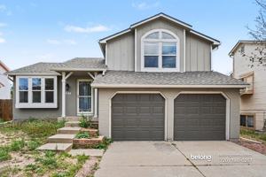 featured image of 4323 Fletcher Dr