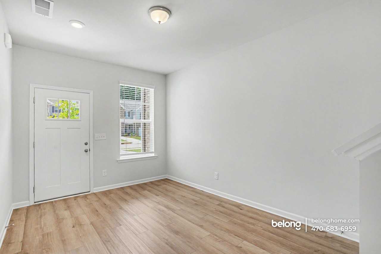 348 Navigator Ln - Photo 5 of 22