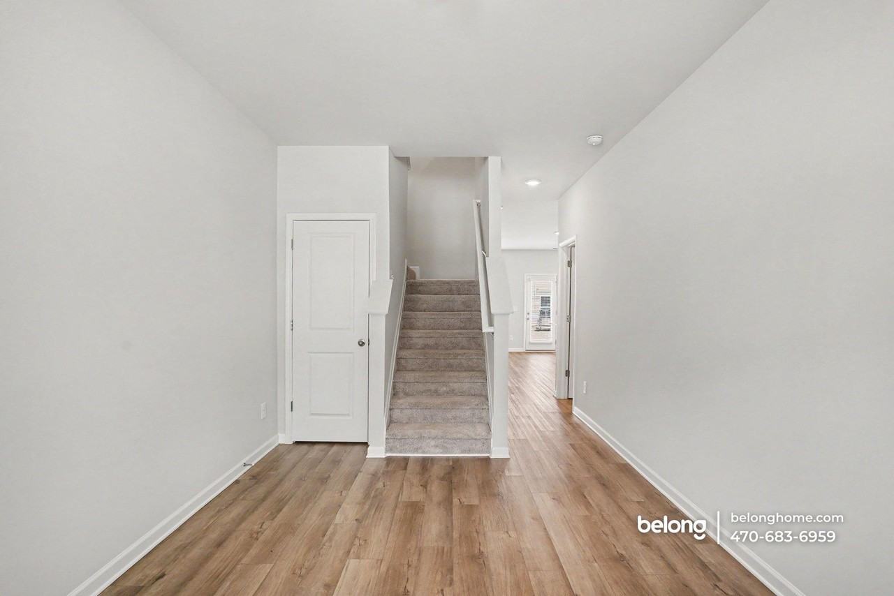 348 Navigator Ln - Photo 6 of 22