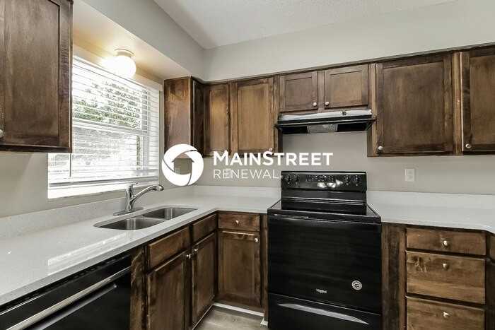 13228 Grand Terrace Dr - Photo 5 of 16