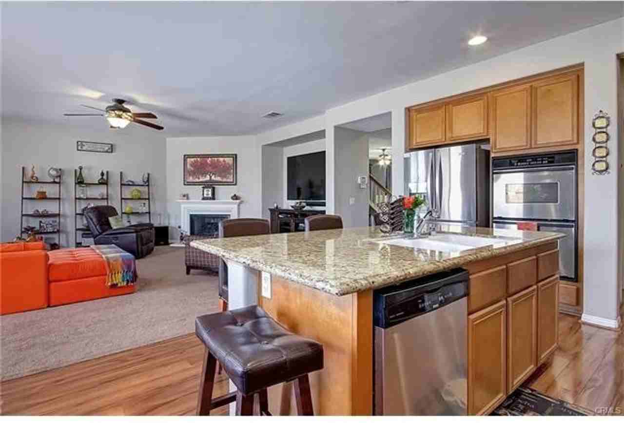 24967 Cliffrose St - Photo 7 of 24
