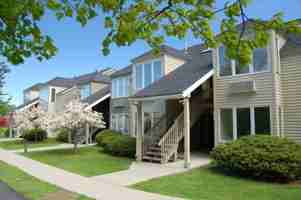 featured image of 5 Fox Hollow Dr