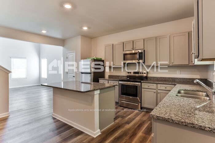 269 Millstone Dr - Photo 4 of 25
