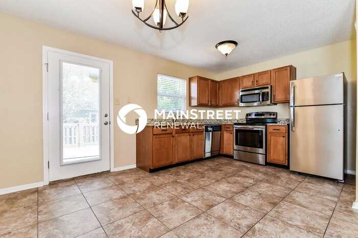 9130 Southernwood Way - Photo 5 of 16