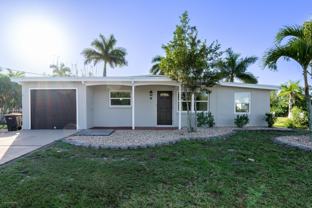 927 W Olympia Ave - Photo 1 of 1