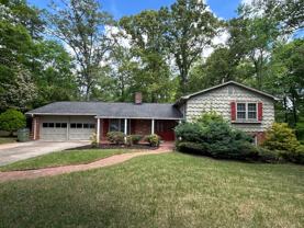 215 York Dr - Photo 1 of 1