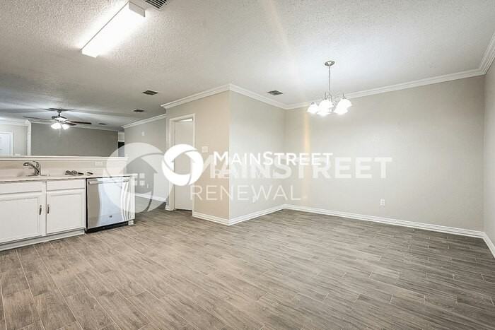 704 Panola Dr - Photo 7 of 24