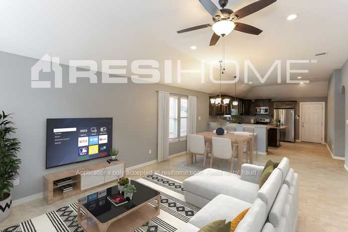 2708 Chestnut Ave - Photo 3 of 18
