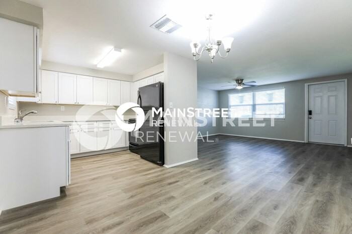 60 Harwich Cir - Photo 5 of 16