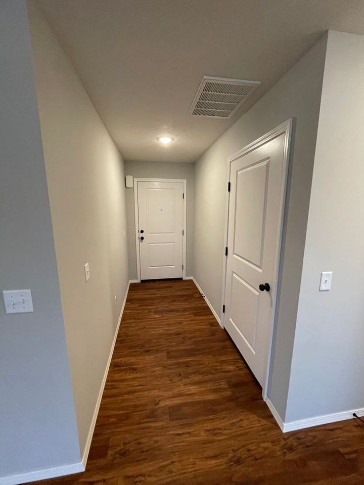 1343 S Olde Savannah Ave - Photo 2 of 22