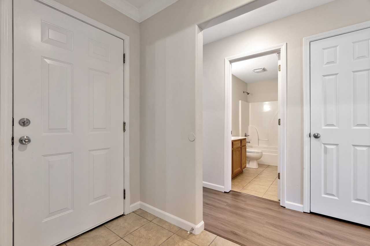 6708 Sw Shady Rd - Photo 4 of 22