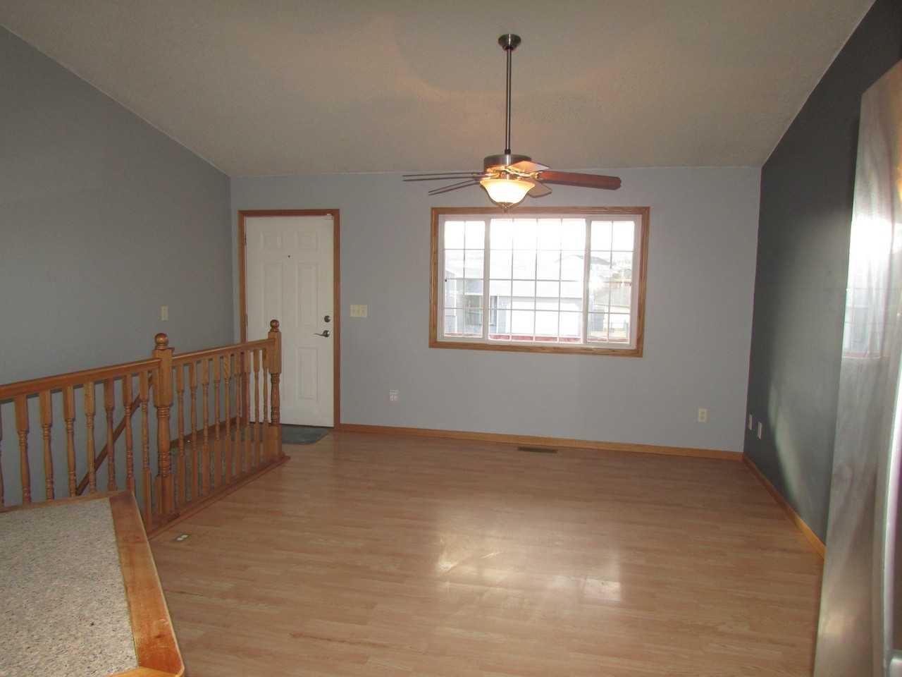 4220 Derby Ln - Photo 2 of 14