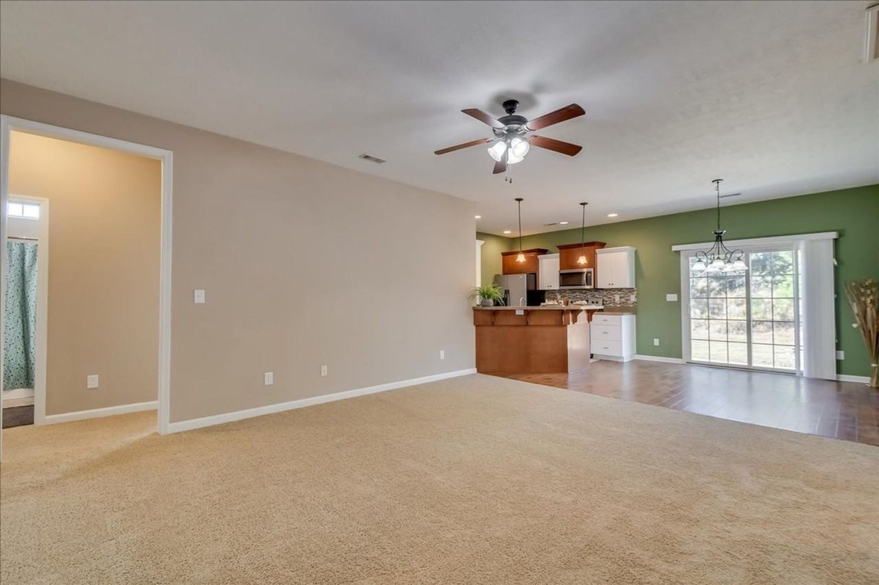 4913 Ashbrooke Way - Photo 7 of 32