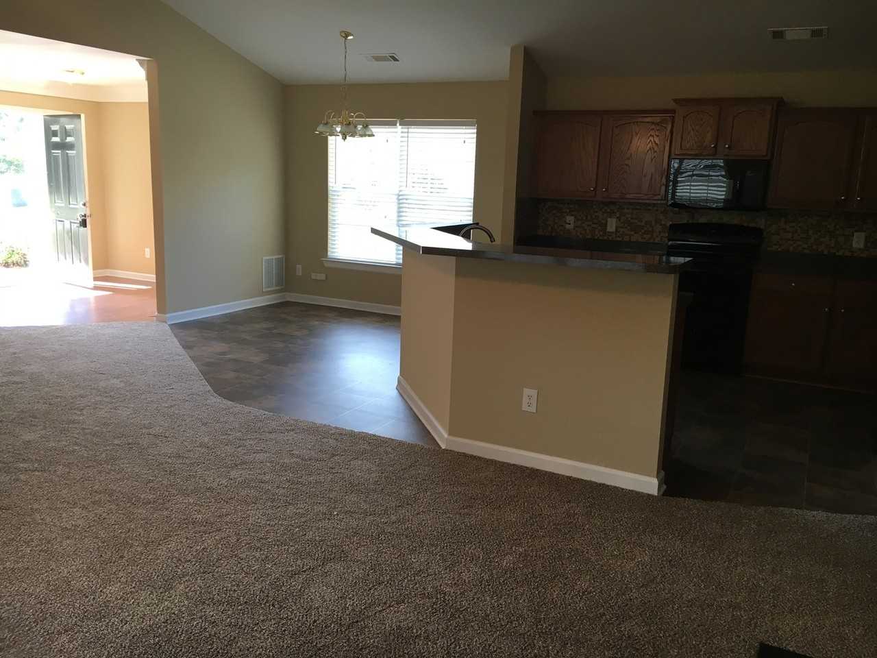121 Breckenridge Pt - Photo 6 of 15