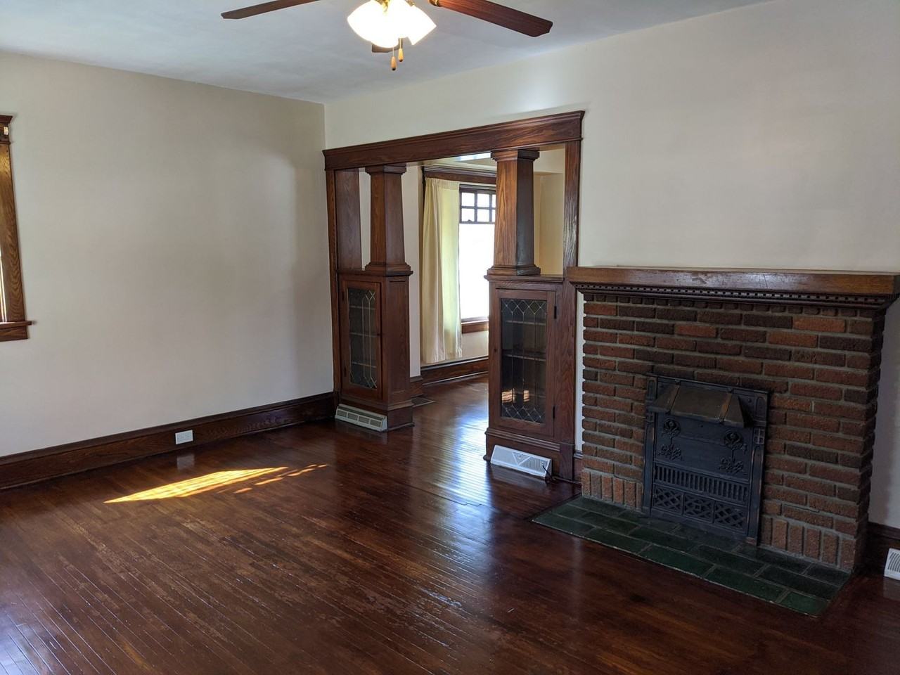 725 Chestnut St - Photo 5 of 11
