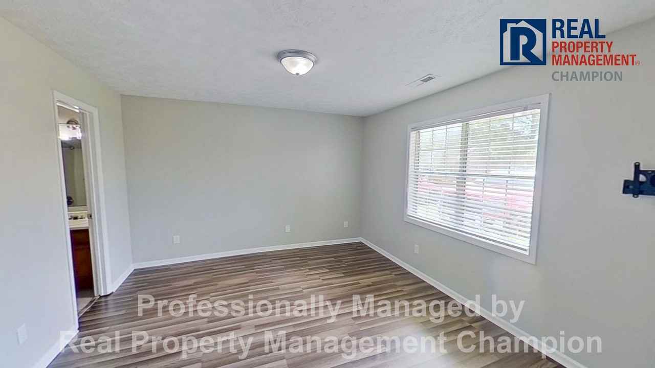 4010 Hounds Chase Dr - Photo 5 of 20
