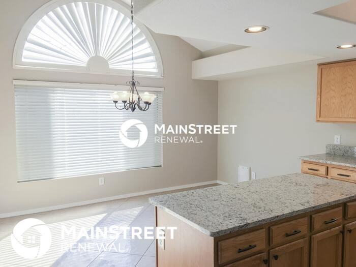 9625 W Sunnyslope Ln - Photo 2 of 12