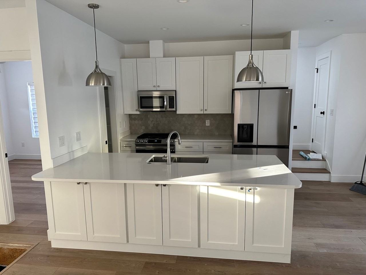 2143 S Acoma St #B - Photo 7 of 15
