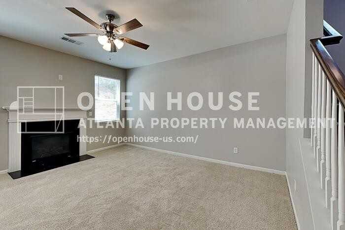 56 Calm Waters Ave - Photo 4 of 22