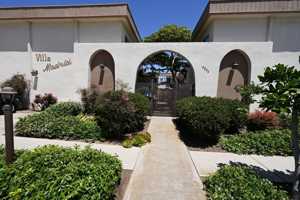featured image of 4944 Narragansett Ave