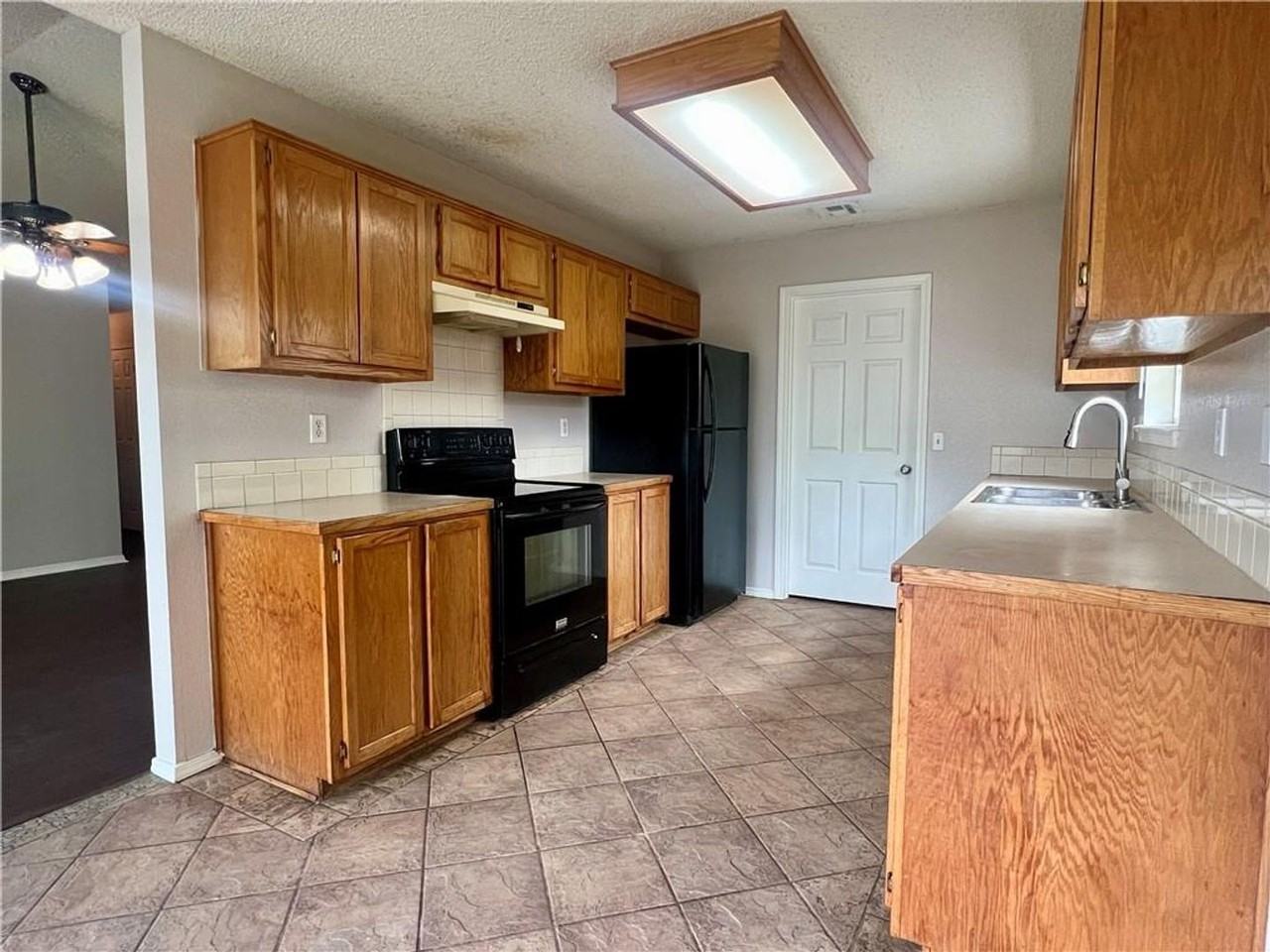 4338 W Chaparral Ln - Photo 3 of 14