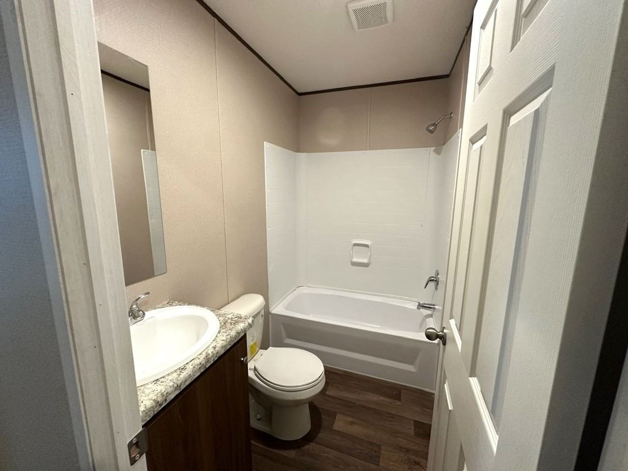 5604 Glade Rd - Photo 6 of 12