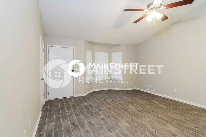 306 Adelene Way - Photo 6 of 17