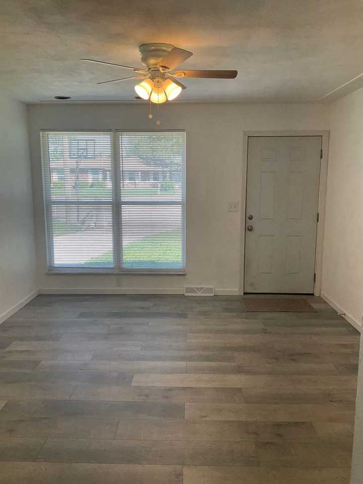 20 Kingman Ct - Photo 2 of 12
