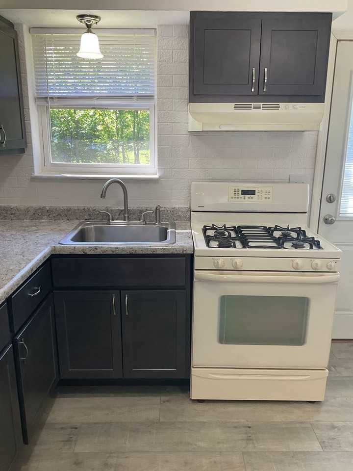 20 Kingman Ct - Photo 4 of 12