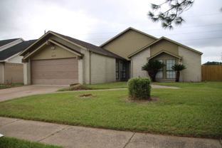 8806 Trailridge Forest Dr - Photo 1 of 1