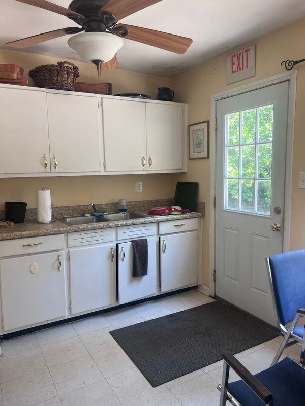 209 Silver Bluff Rd - Photo 2 of 5