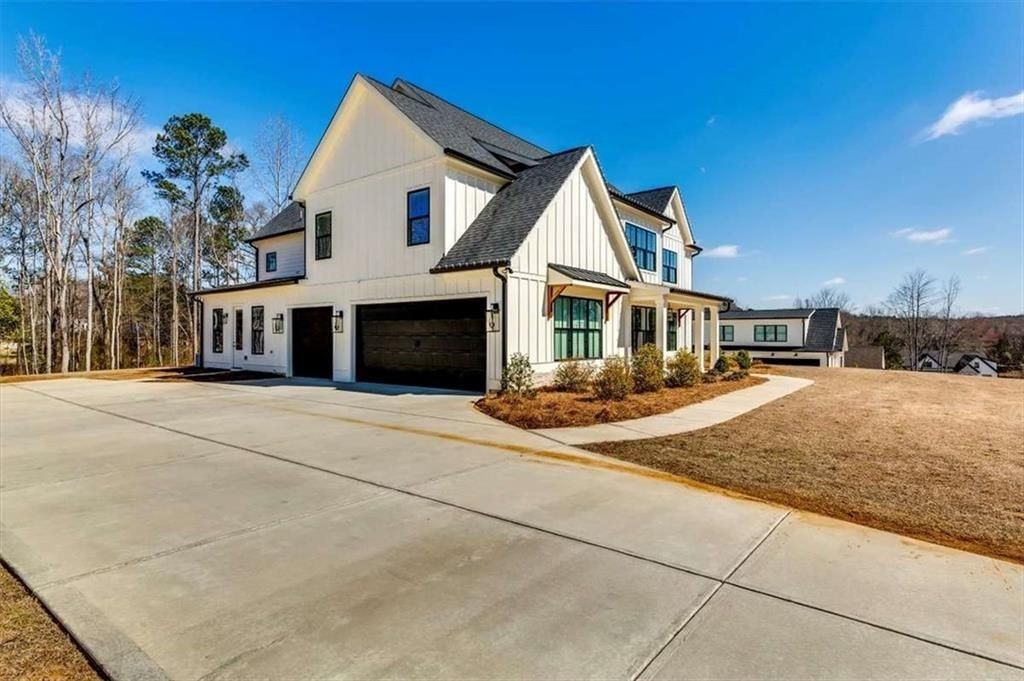 155 Dean Dr - Photo 2 of 50
