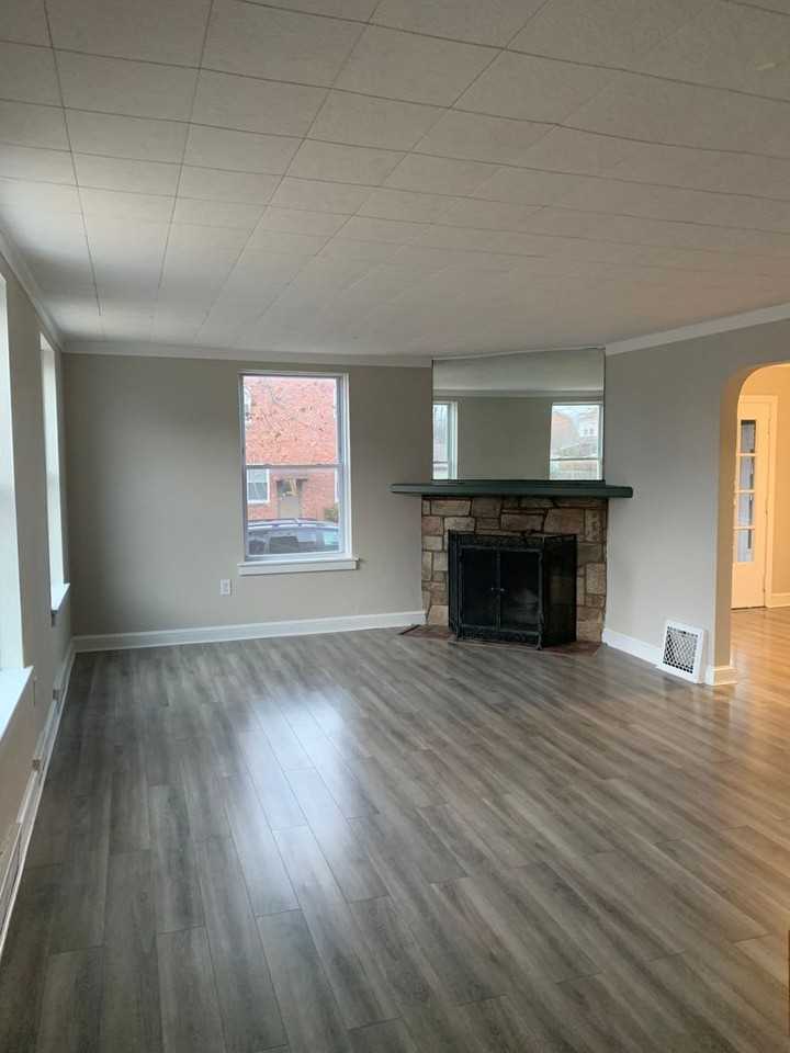 501 Hill St - Photo 3 of 30