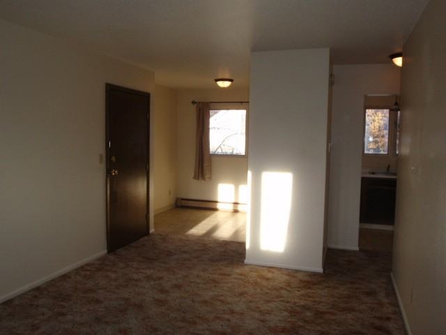 514 Rollins St #4 - Photo 3 of 8