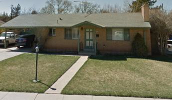 featured image of 282 S Dewey Ave