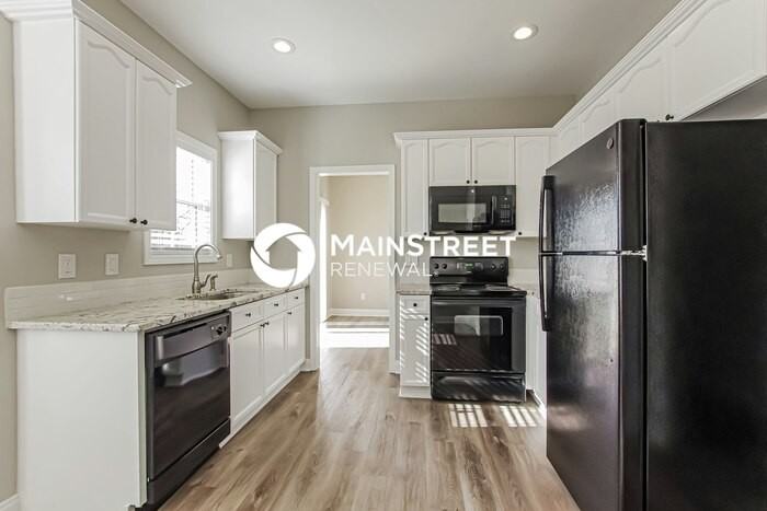 108 Hunters Trace Dr - Photo 6 of 17