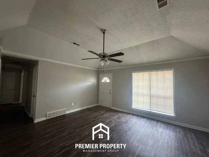 6689 Harpeth Cv - Photo 2 of 18