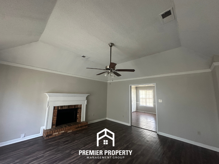 6689 Harpeth Cv - Photo 3 of 18