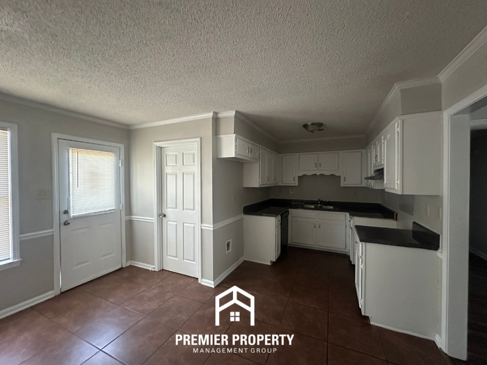 6689 Harpeth Cv - Photo 4 of 18